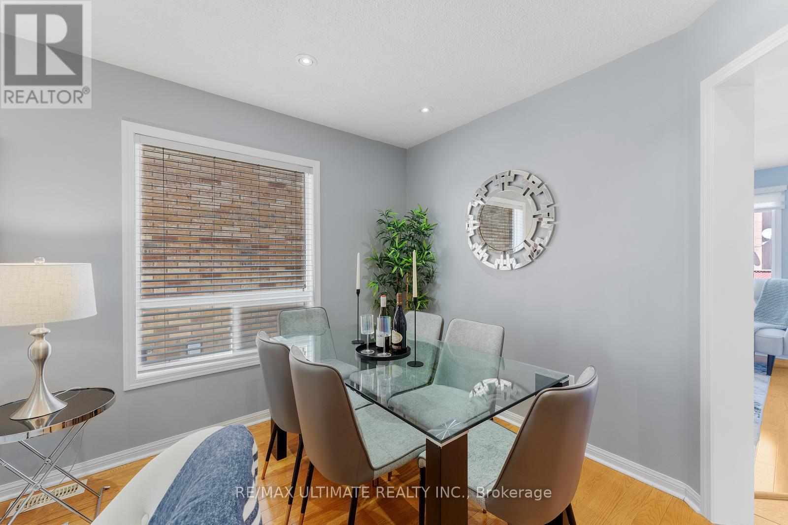 Property at 73 EASTWAY STREET image 5
