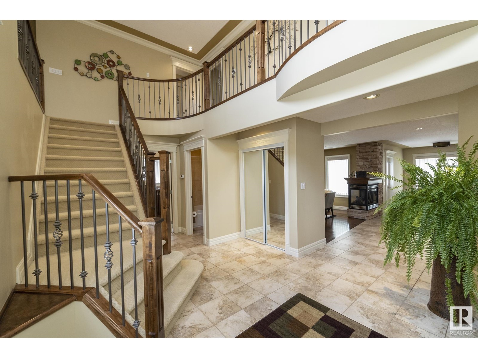 Property at 17 KINGSMOOR CL image 3