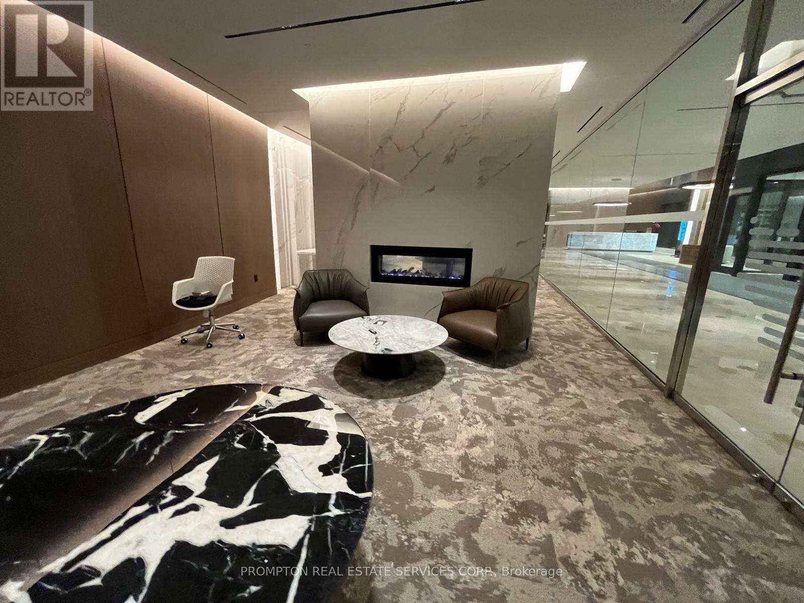 715 - 1 Concord Cityplace Way, Toronto, Ontario  M5V 0X3 - Photo 4 - C12139205