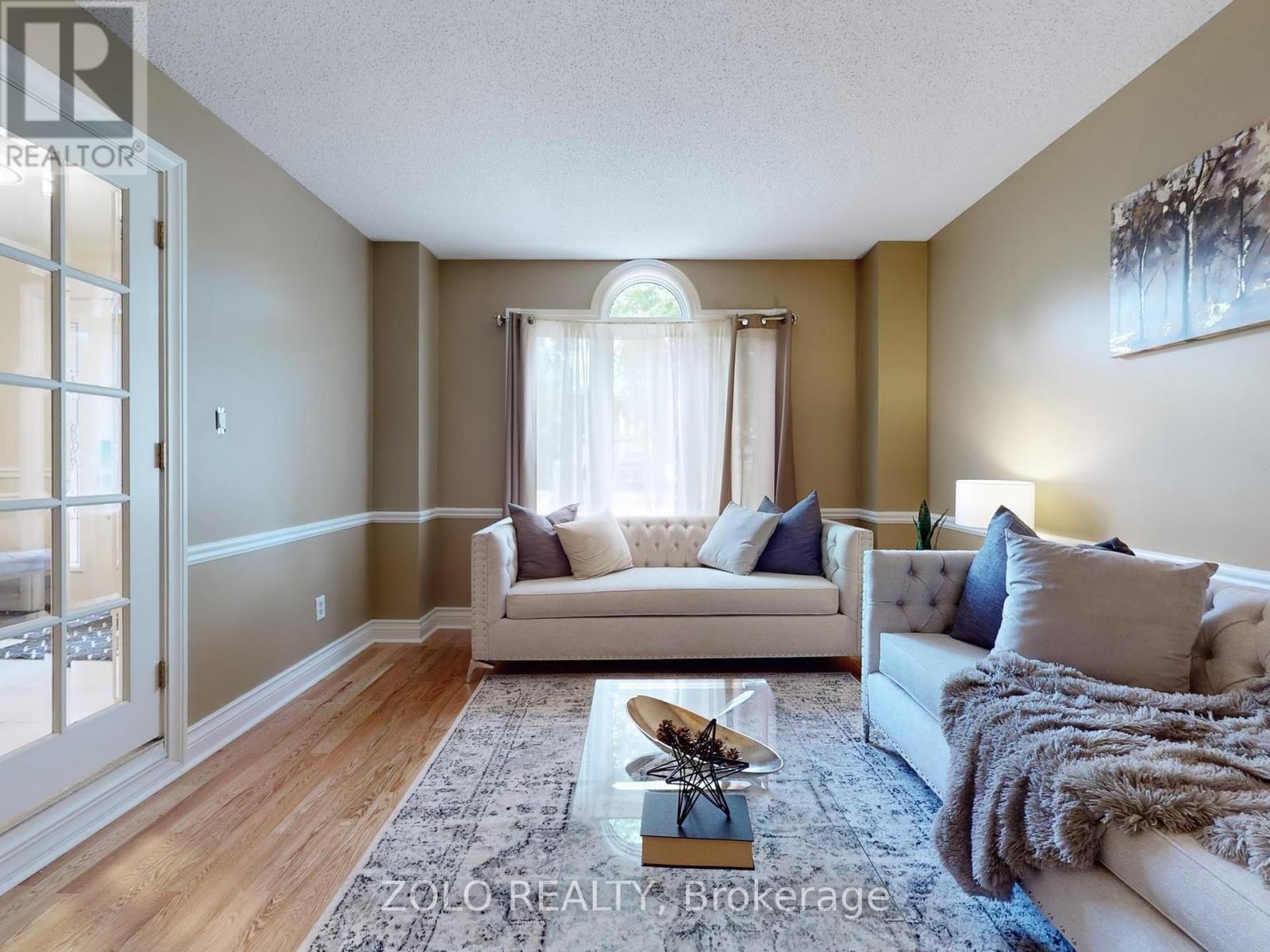 Property at 141 KENPARK AVENUE image 4