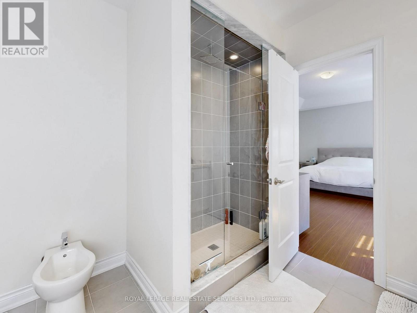 46 Baldry Avenue, Vaughan (Patterson), Ontario  L6A 4X8 - Photo 17 - N12137609