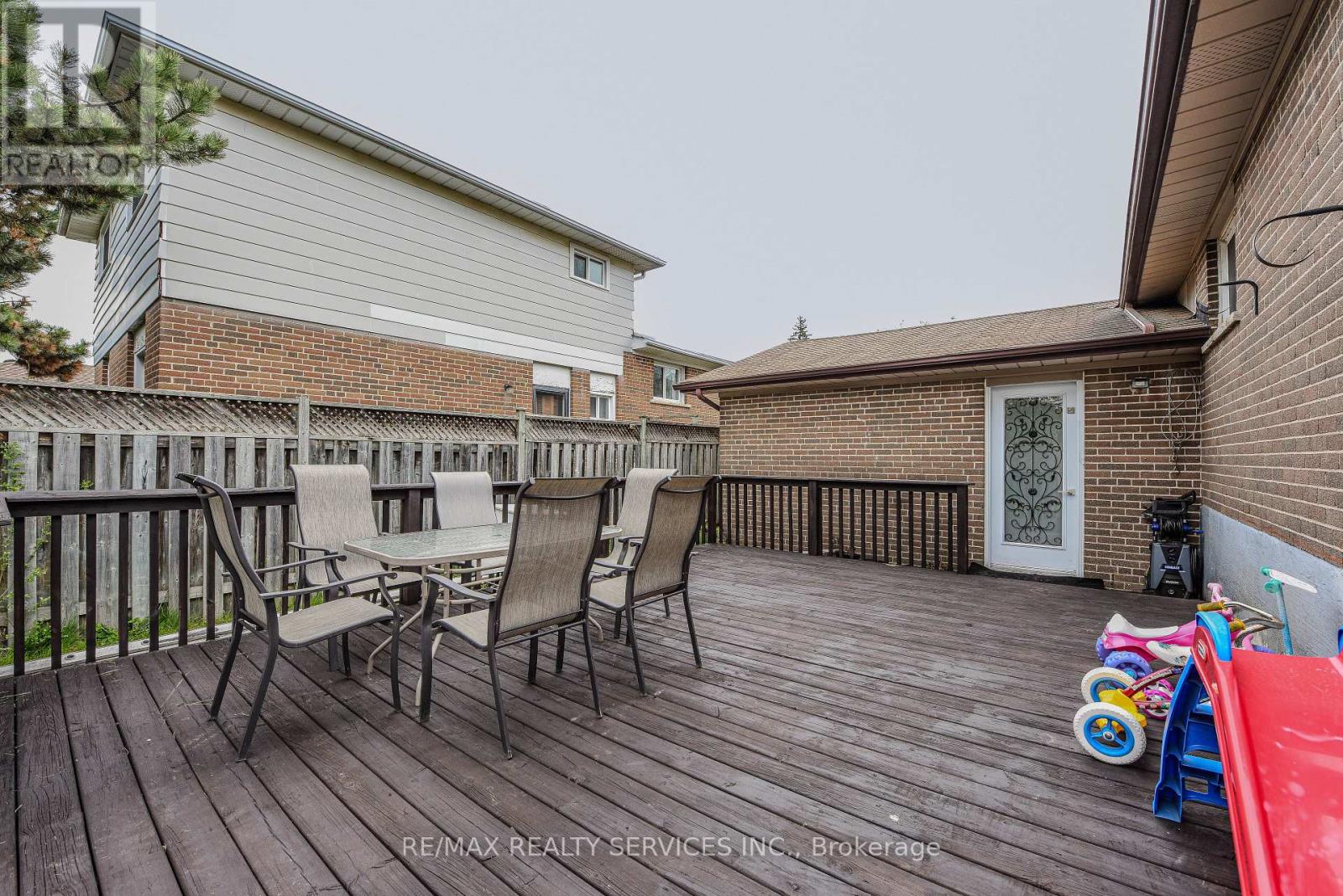 383 Bartley Bull Parkway, Brampton, Ontario  L6W 2M1 - Photo 21 - W12138601