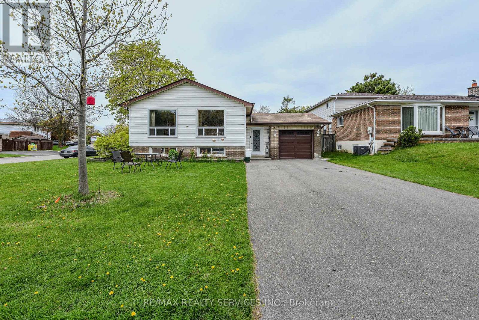 Property at 383 BARTLEY BULL PARKWAY image 5