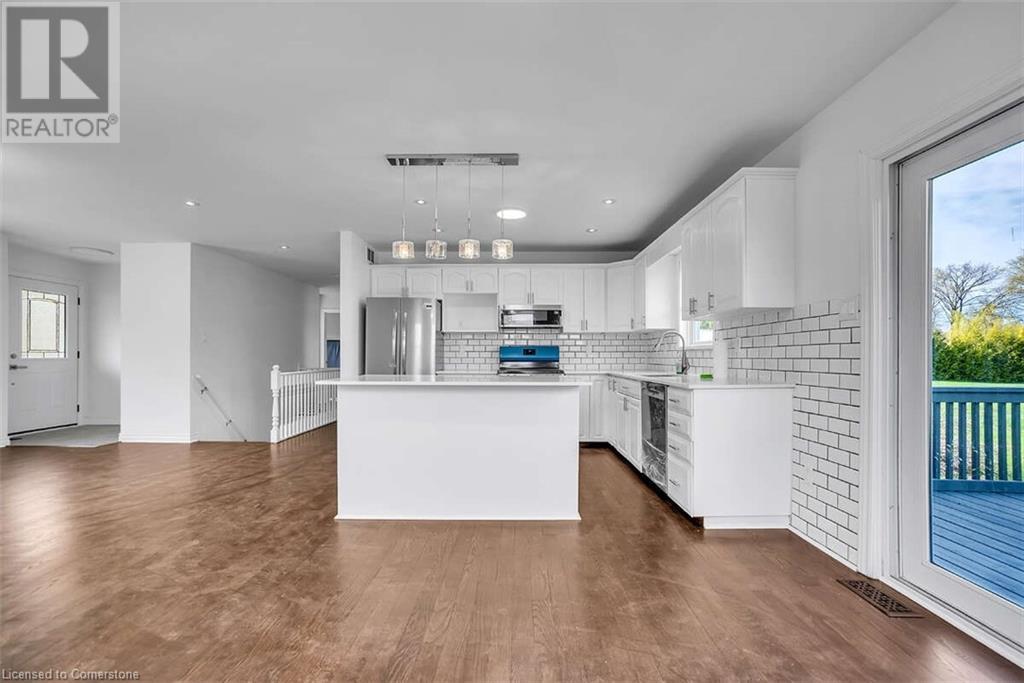 123 Livingwood Crescent, Madoc, Ontario  K0K 2K0 - Photo 11 - 40694833