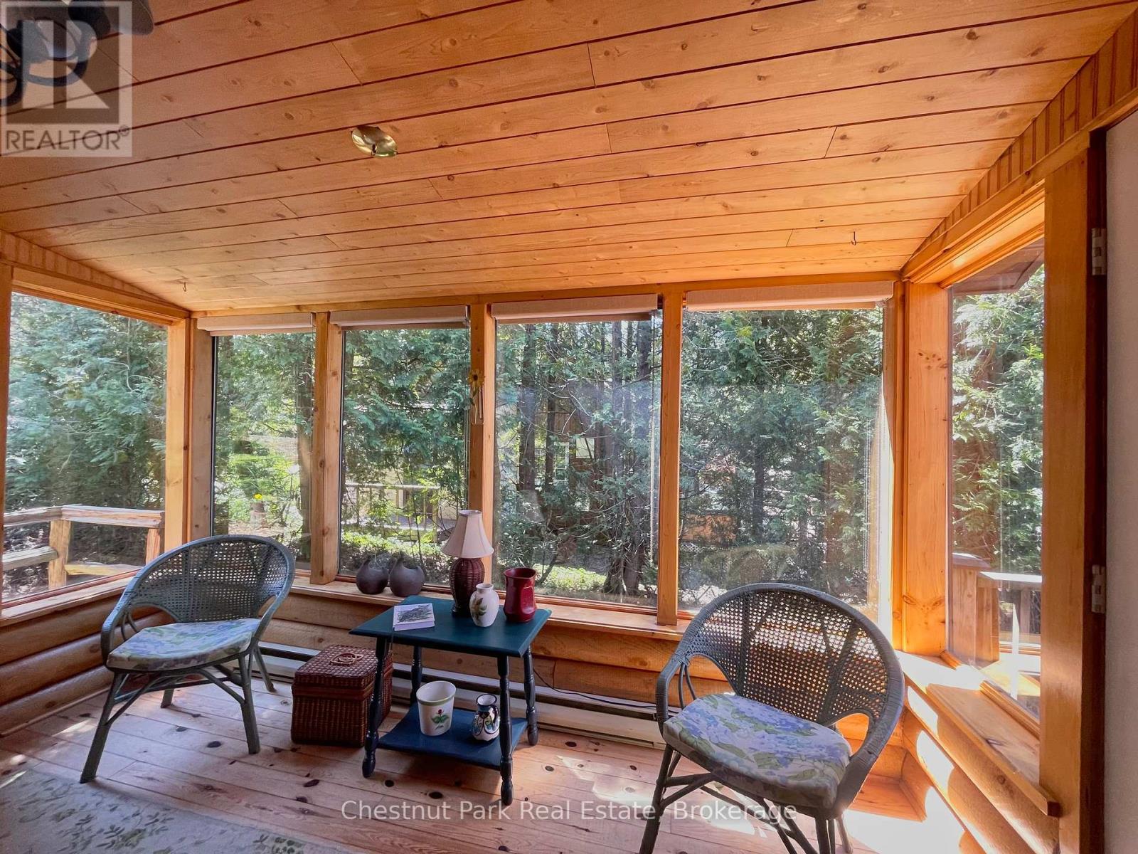 36 William Street, Northern Bruce Peninsula, Ontario  N0H 1W0 - Photo 14 - X12139243