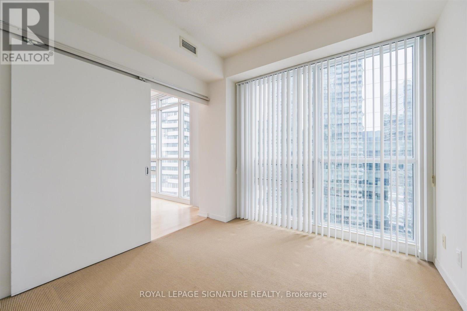 3007 - 55 Bremner Boulevard, Toronto, Ontario  M5J 0A6 - Photo 10 - C12139247