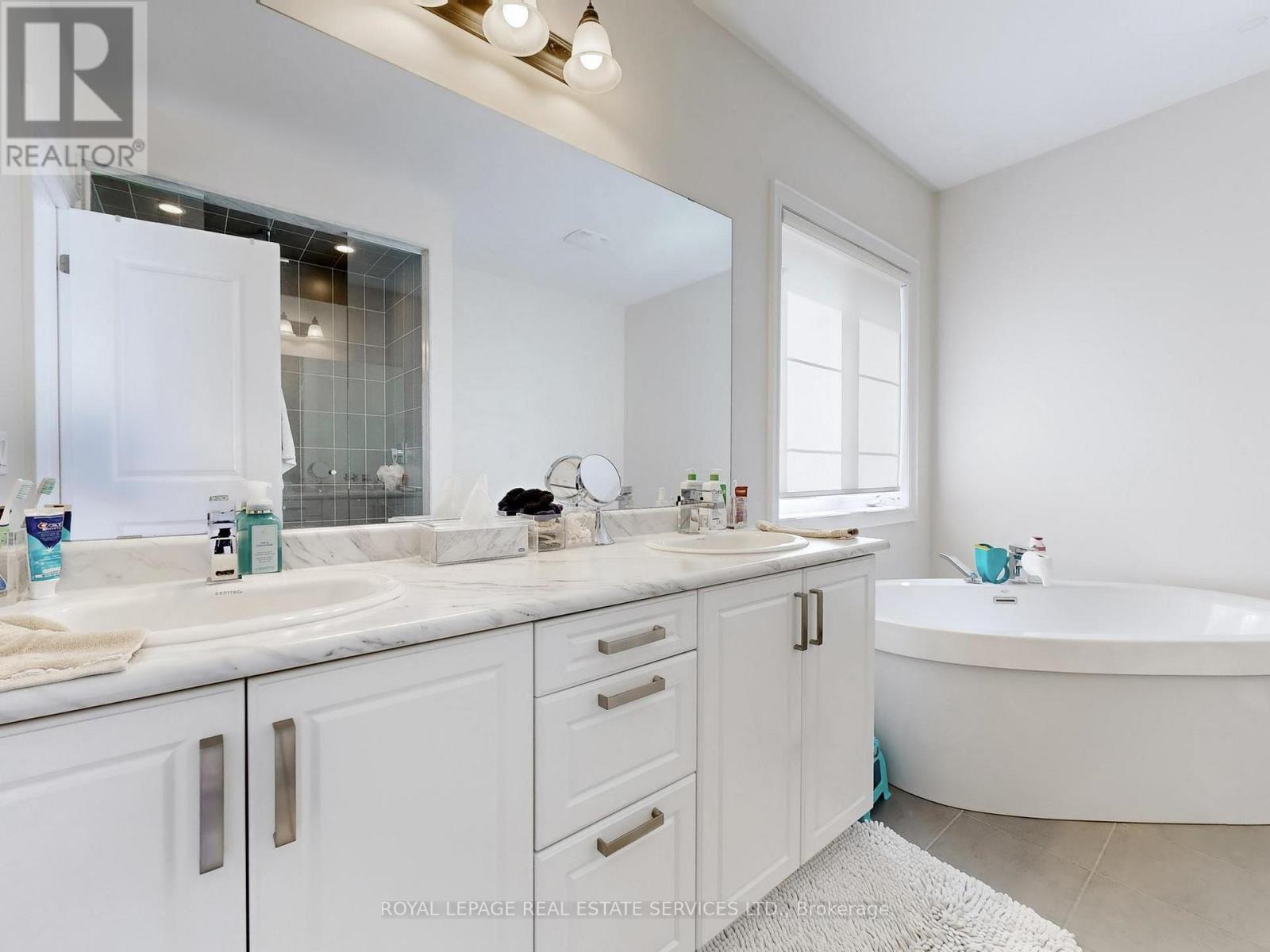46 Baldry Avenue, Vaughan (Patterson), Ontario  L6A 4X8 - Photo 16 - N12137609