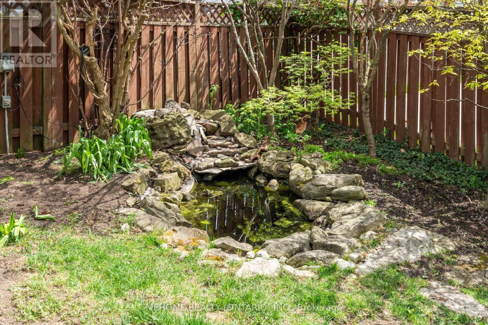2522 Willowburne Drive, Mississauga, Ontario  L5M 5E9 - Photo 26 - W12134507