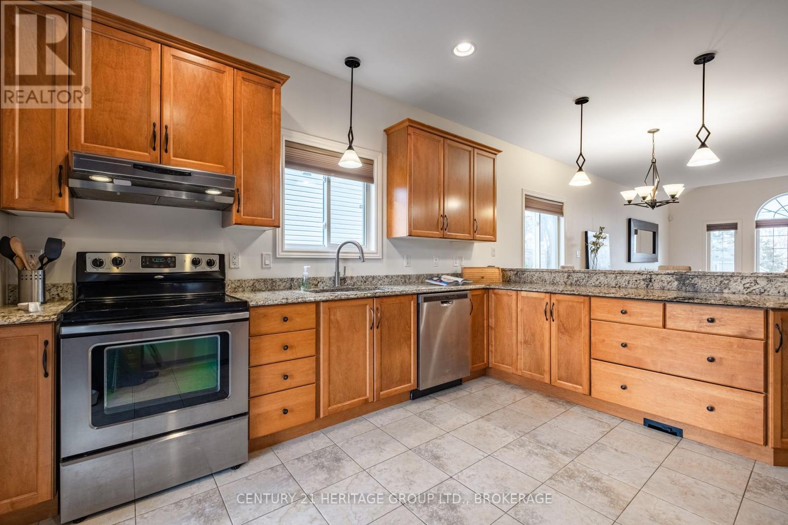 292 Academy Street, Loyalist, Ontario  K0H 1G0 - Photo 15 - X12066321