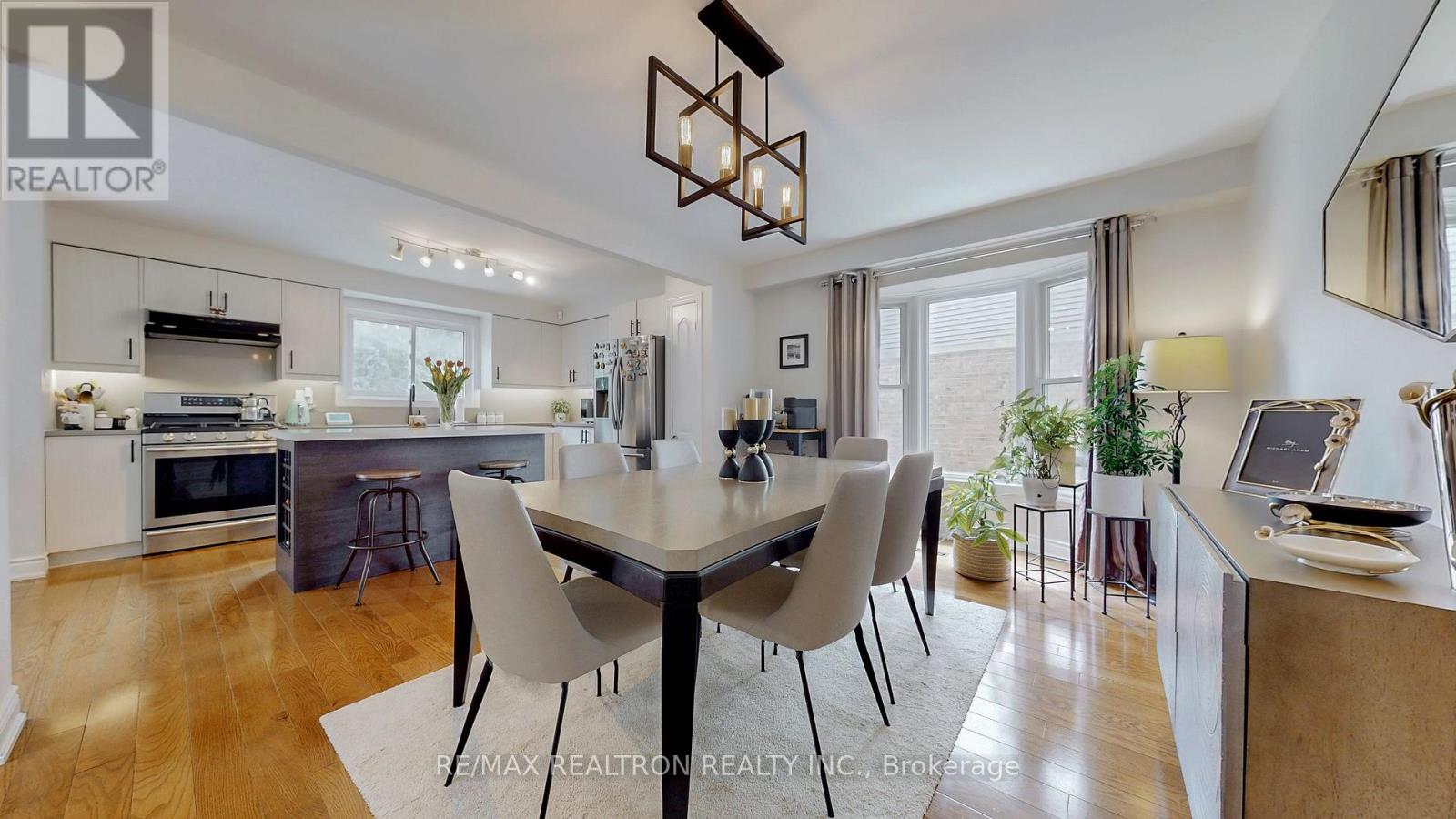 214 Stephen Street, Richmond Hill, Ontario  L4C 5P1 - Photo 13 - N12139261
