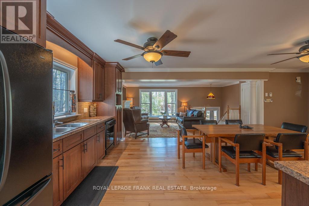 132 Sugarbush Crescent, Trent Lakes, Ontario  K0L 1J0 - Photo 16 - X12139267