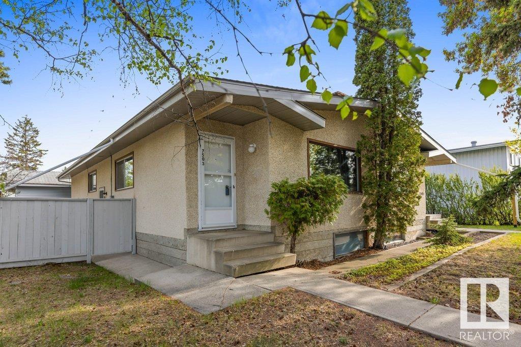 Property at 7503 36B AV NW image 3