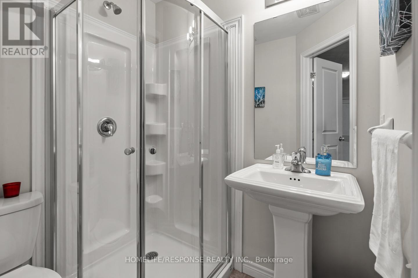 67 Crossings Way, Hamilton, Ontario  L9R 1P0 - Photo 14 - X12134697
