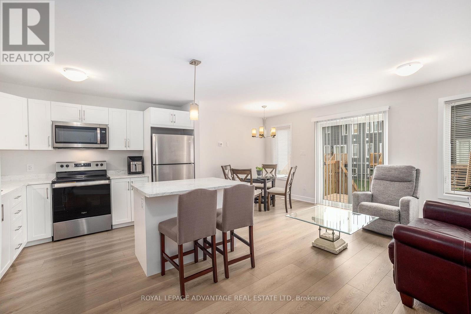 28 Margaret Graham Terrace, Smiths Falls, Ontario  K7A 0B9 - Photo 5 - X12139301