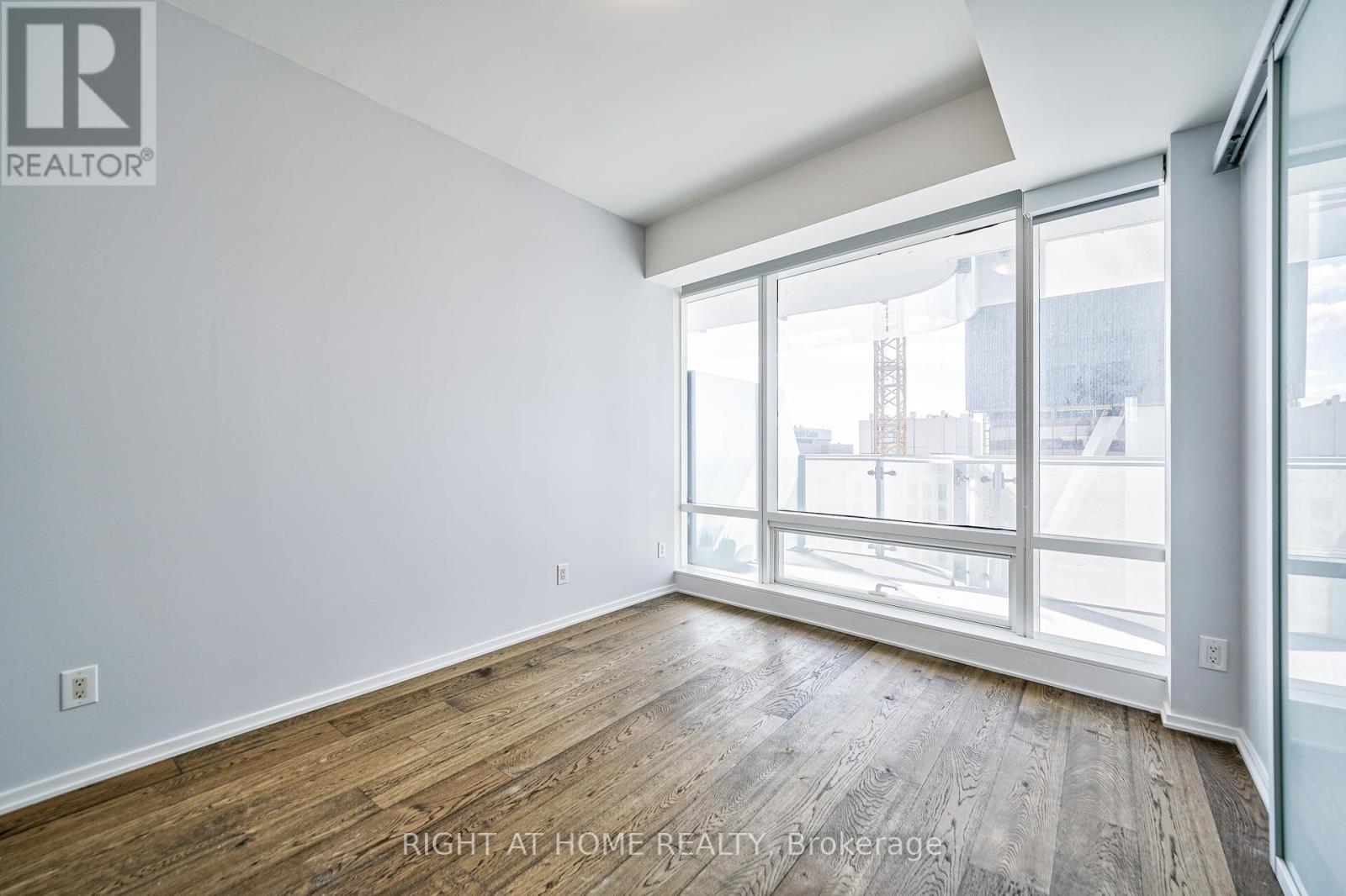 4707 - 1 Bloor Street E, Toronto, Ontario  M4W 1A9 - Photo 24 - C12139272