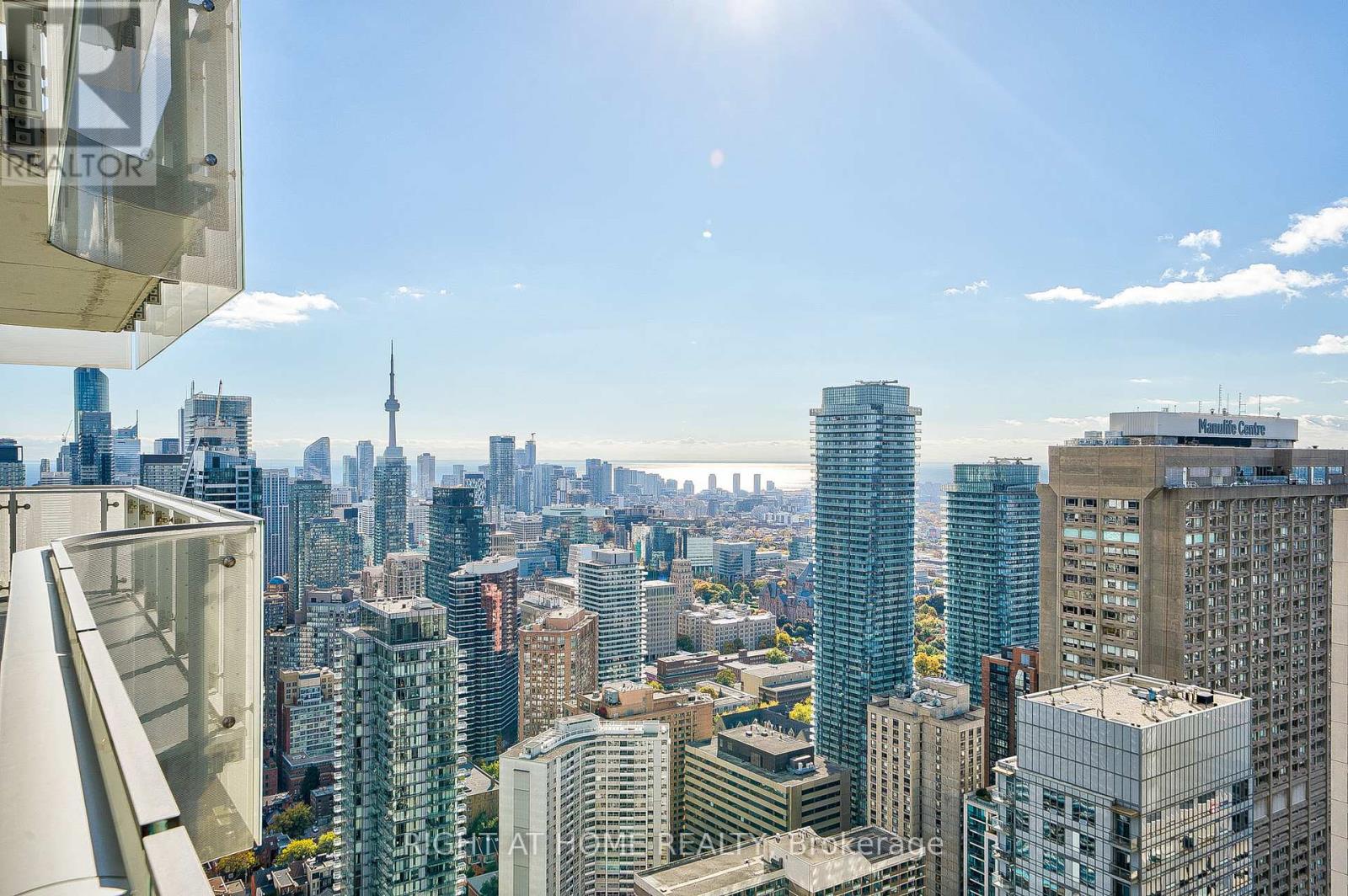 4707 - 1 Bloor Street E, Toronto, Ontario  M4W 1A9 - Photo 3 - C12139272