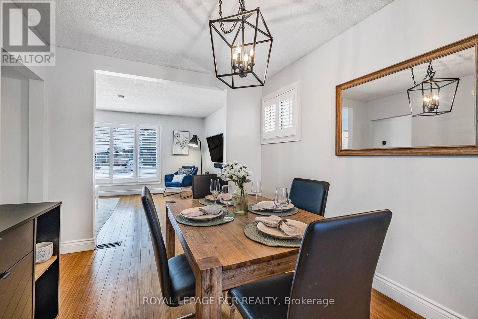 273 Rogers Road, Newmarket, Ontario  L3Y 1G5 - Photo 11 - N12139275