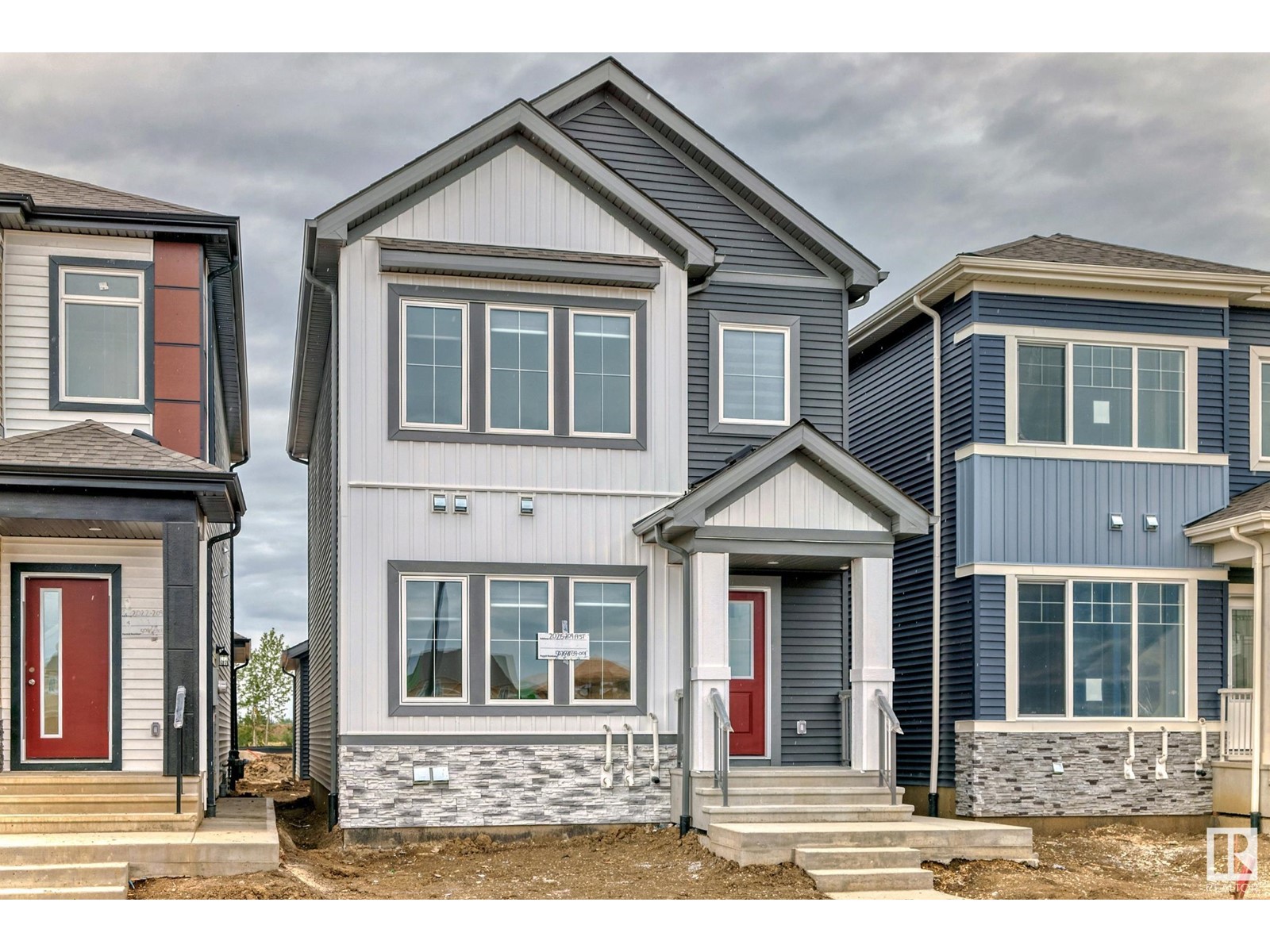 1943 210 Nw, Edmonton, Alberta  T6M 3H5 - Photo 1 - E4435771