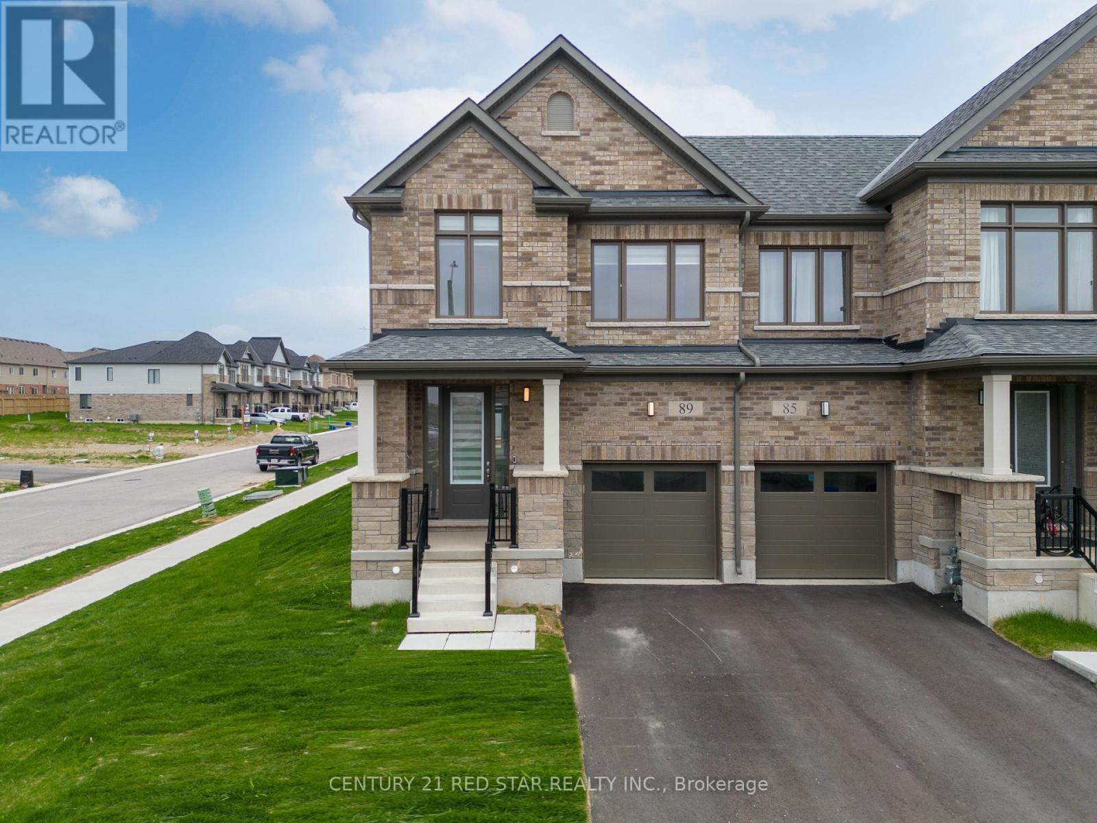 Property at 89 PRINCE PHILIP BOULEVARD image 1
