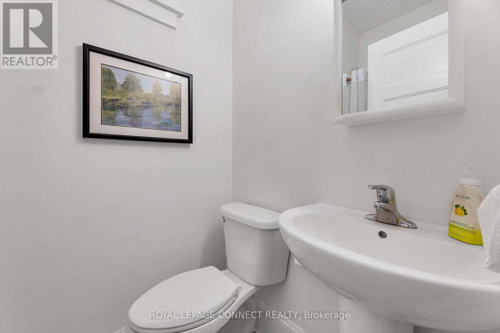 217 - 7 Hollow Lane E, Prince Edward County, Ontario  K0K 1P0 - Photo 22 - X12139307