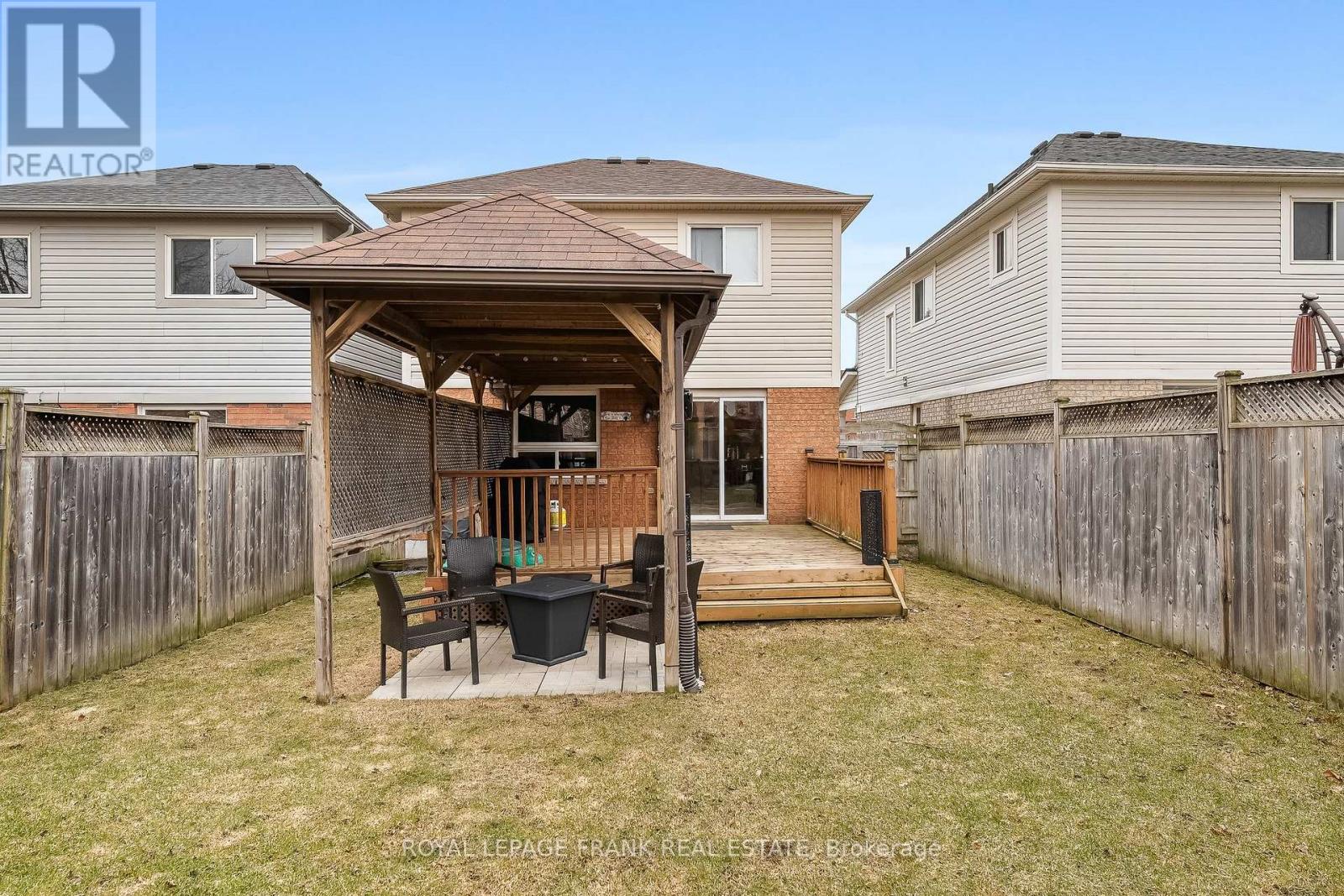 42 Childs Court, Clarington, Ontario  L1C 5P2 - Photo 36 - E12139323