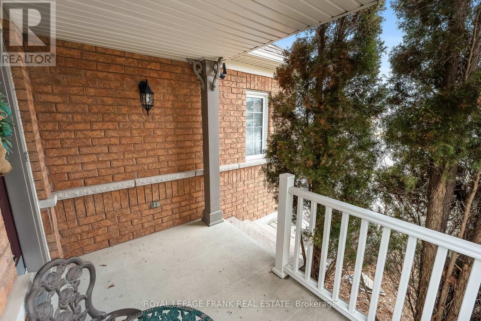 42 Childs Court, Clarington, Ontario  L1C 5P2 - Photo 7 - E12139323