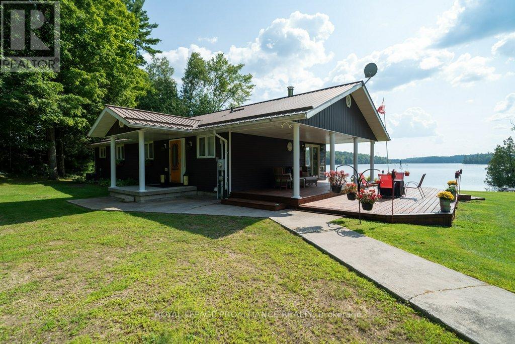 1049 PERRY LANE, Frontenac, Ontario