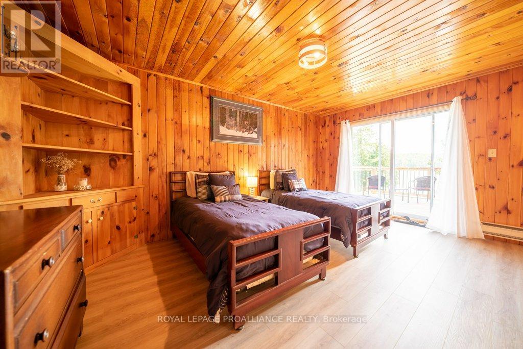 1049 Perry Lane, Frontenac, Ontario  K0H 1K0 - Photo 29 - X12139355