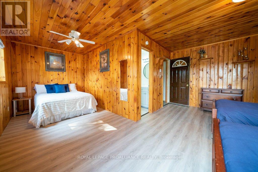 1049 Perry Lane, Frontenac, Ontario  K0H 1K0 - Photo 30 - X12139355