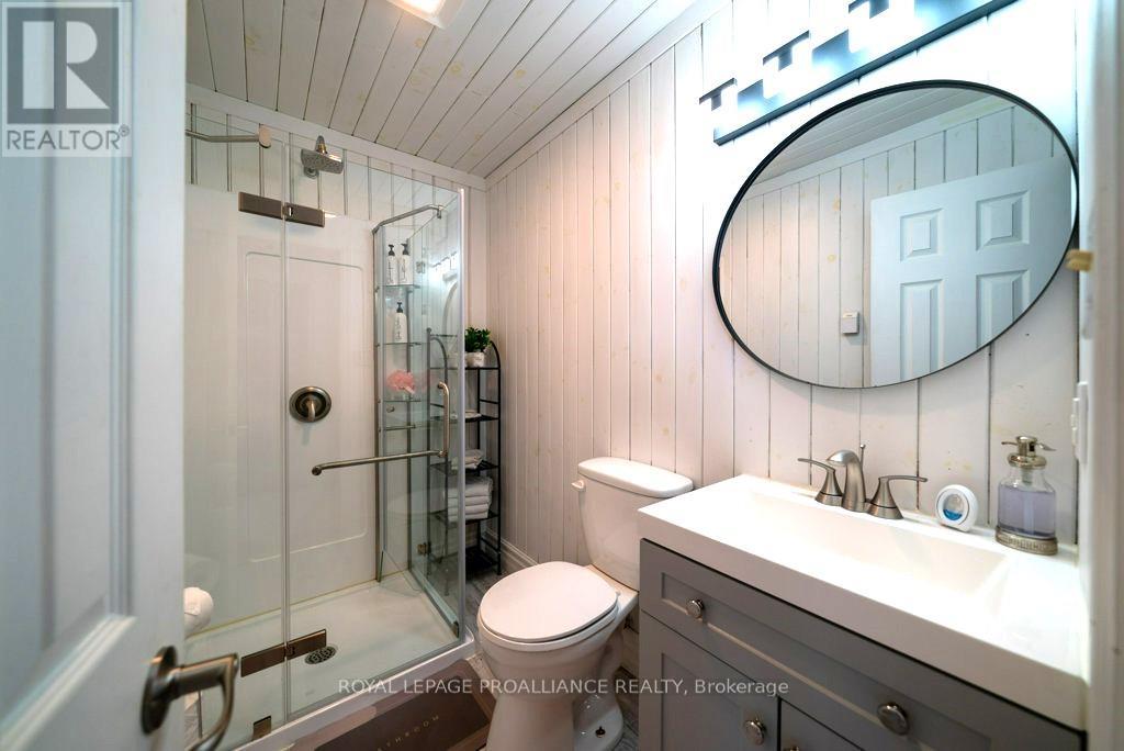 1049 Perry Lane, Frontenac, Ontario  K0H 1K0 - Photo 31 - X12139355