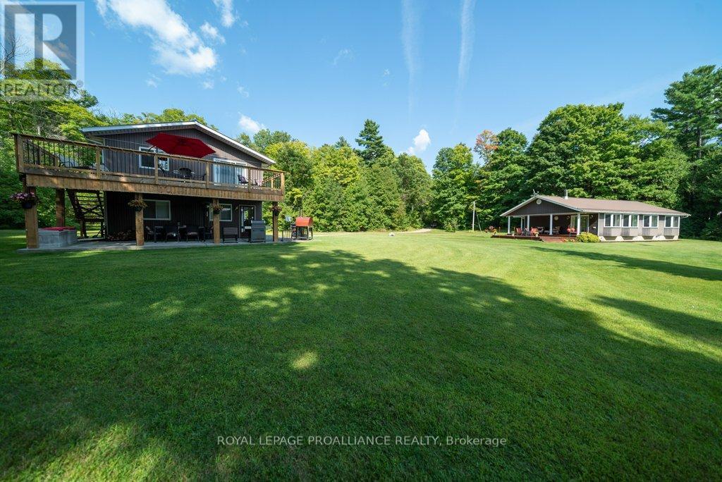 1049 Perry Lane, Frontenac, Ontario  K0H 1K0 - Photo 9 - X12139355