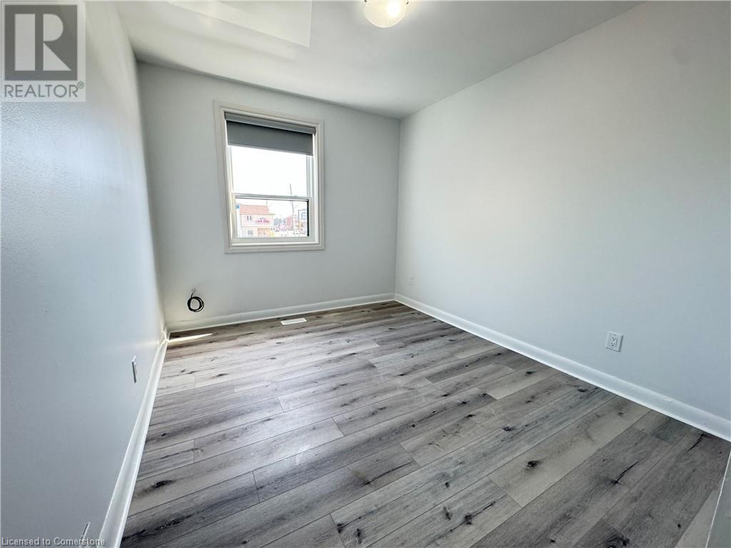 655 Fennell Avenue E Unit# 2, Hamilton, Ontario  L8V 1T9 - Photo 8 - 40727182