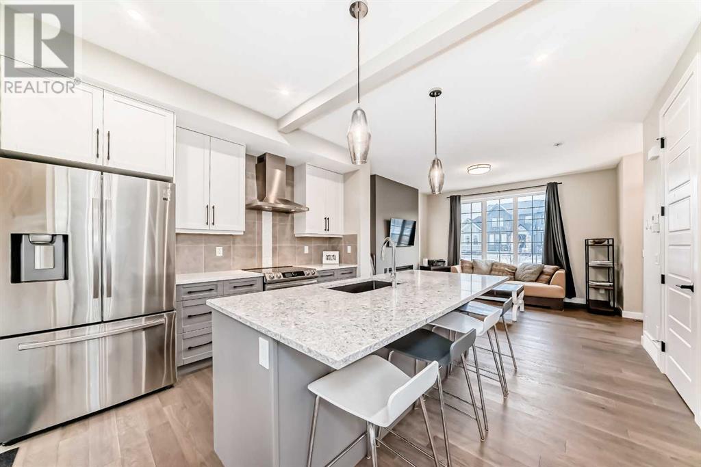 Property at 208 Waterford Boulevard image 5