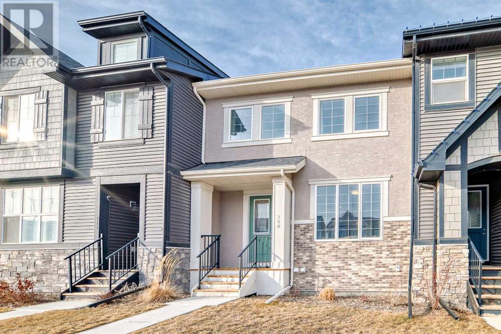 Property at 208 Waterford Boulevard image 3