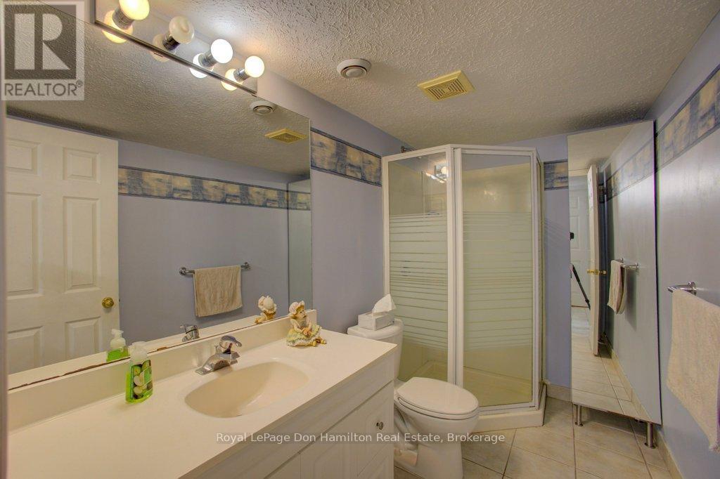725 Kincaid Street, North Perth, Ontario  N4W 3T5 - Photo 15 - X12139326