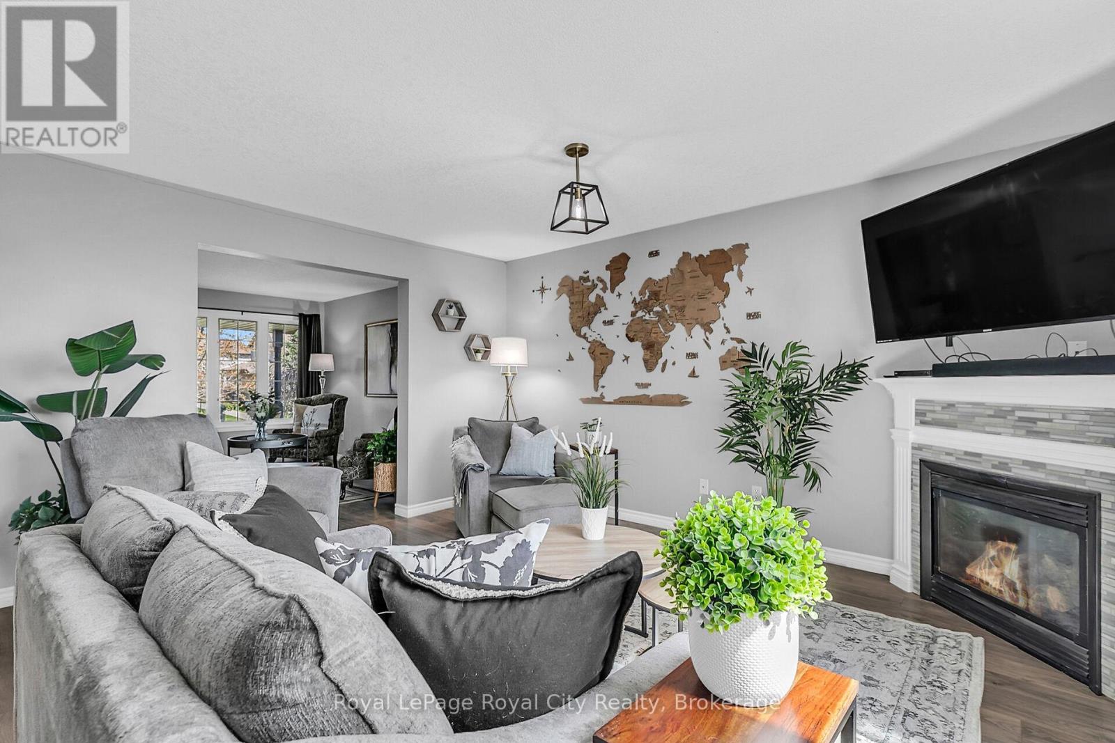 528 Black Street, Centre Wellington, Ontario  N1M 0A2 - Photo 15 - X12139342