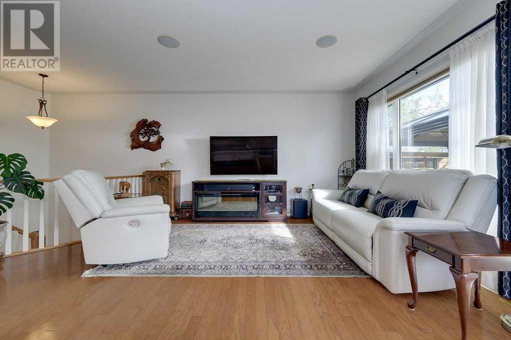 46 Lindman Close, Sylvan Lake, Alberta  T4S 2M5 - Photo 14 - A2219439