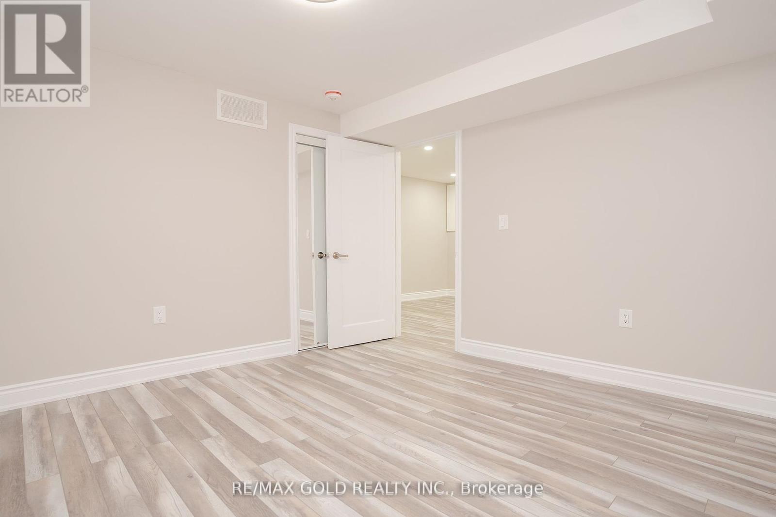 41 Danesbury Crescent, Brampton (Southgate), Ontario  L6T 1T2 - Photo 40 - W12133931