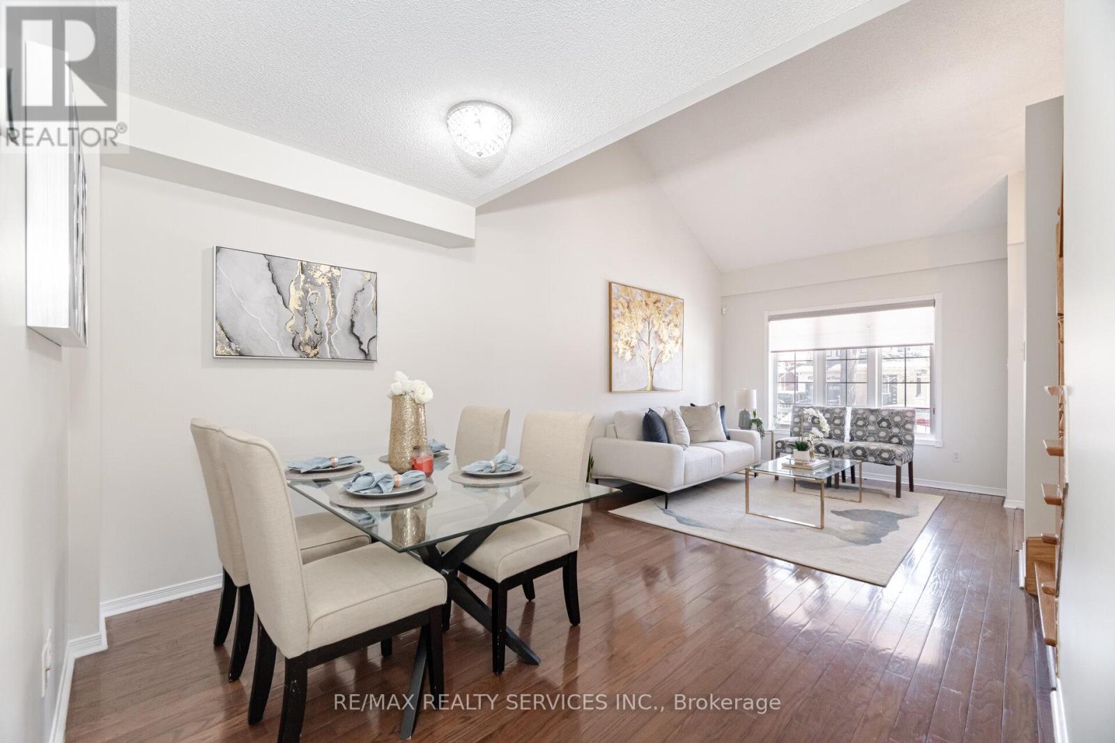 47 Heartleaf Crescent, Brampton, Ontario  L7A 2B7 - Photo 17 - W12139339