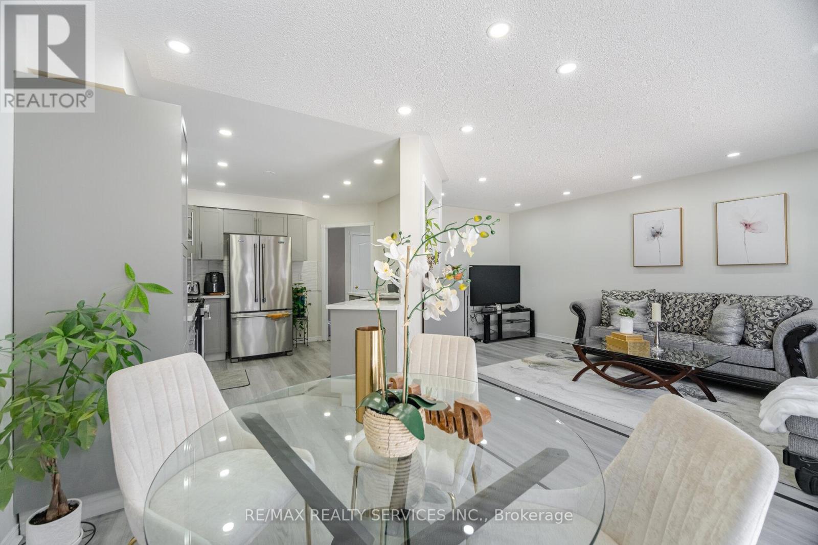 47 Heartleaf Crescent, Brampton, Ontario  L7A 2B7 - Photo 24 - W12139339