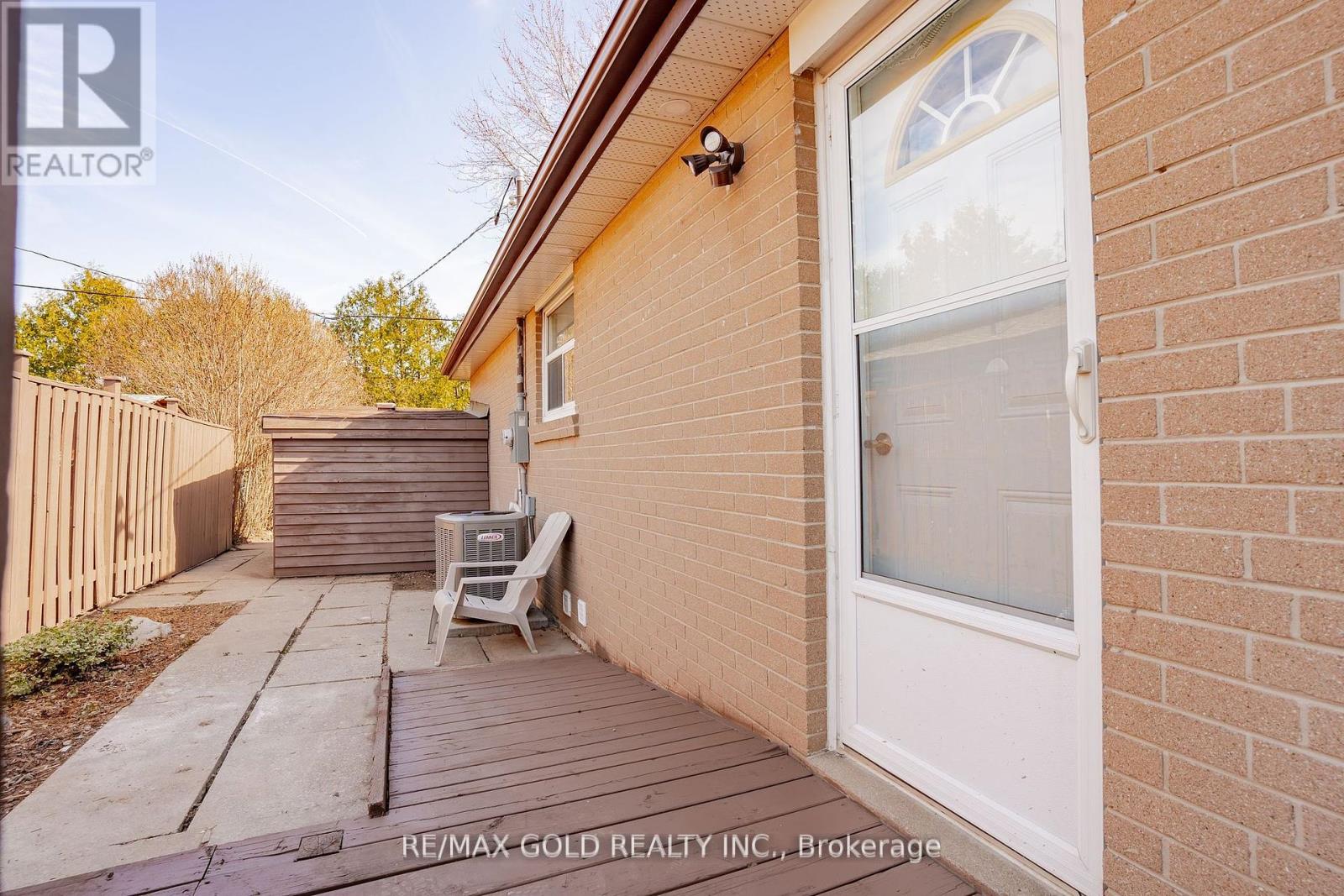 41 Danesbury Crescent, Brampton, Ontario  L6T 1T2 - Photo 42 - W12133931