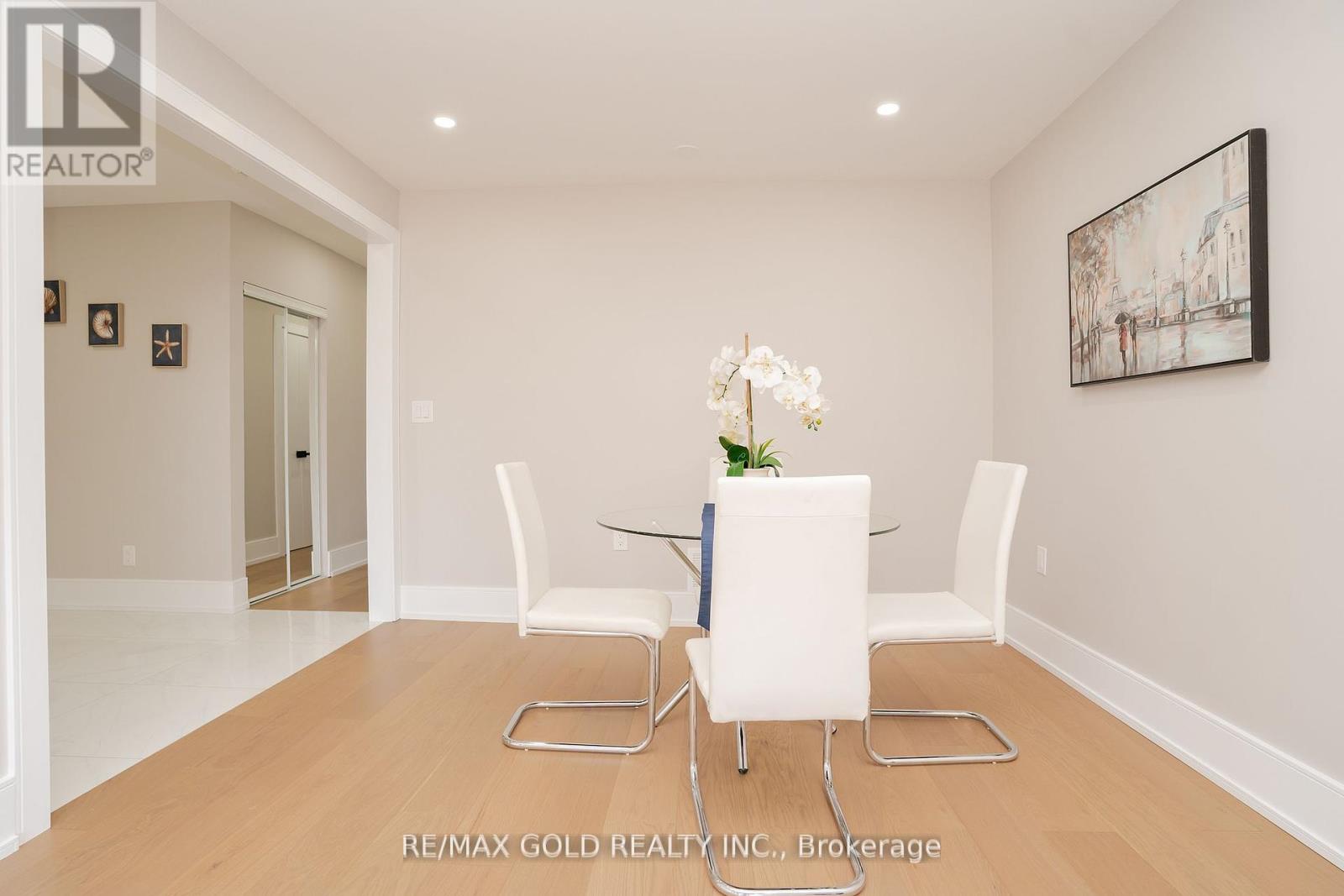 41 Danesbury Crescent, Brampton, Ontario  L6T 1T2 - Photo 7 - W12133931