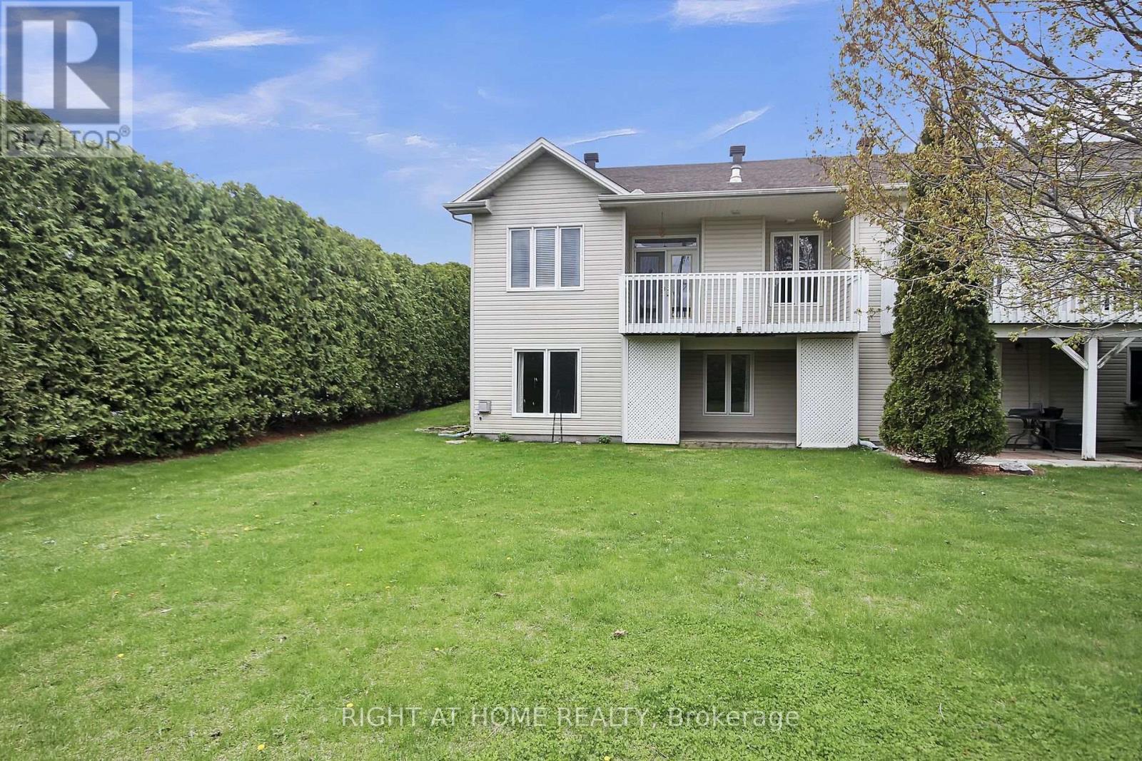 1 Eileen Crescent, Ottawa, Ontario  K2S 1M3 - Photo 15 - X12138923