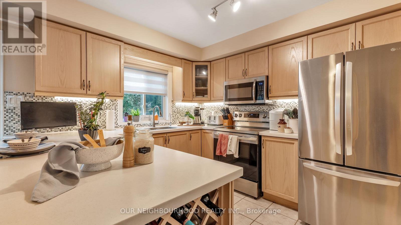 Property at 7 - 1248 GUELPH LINE image 5