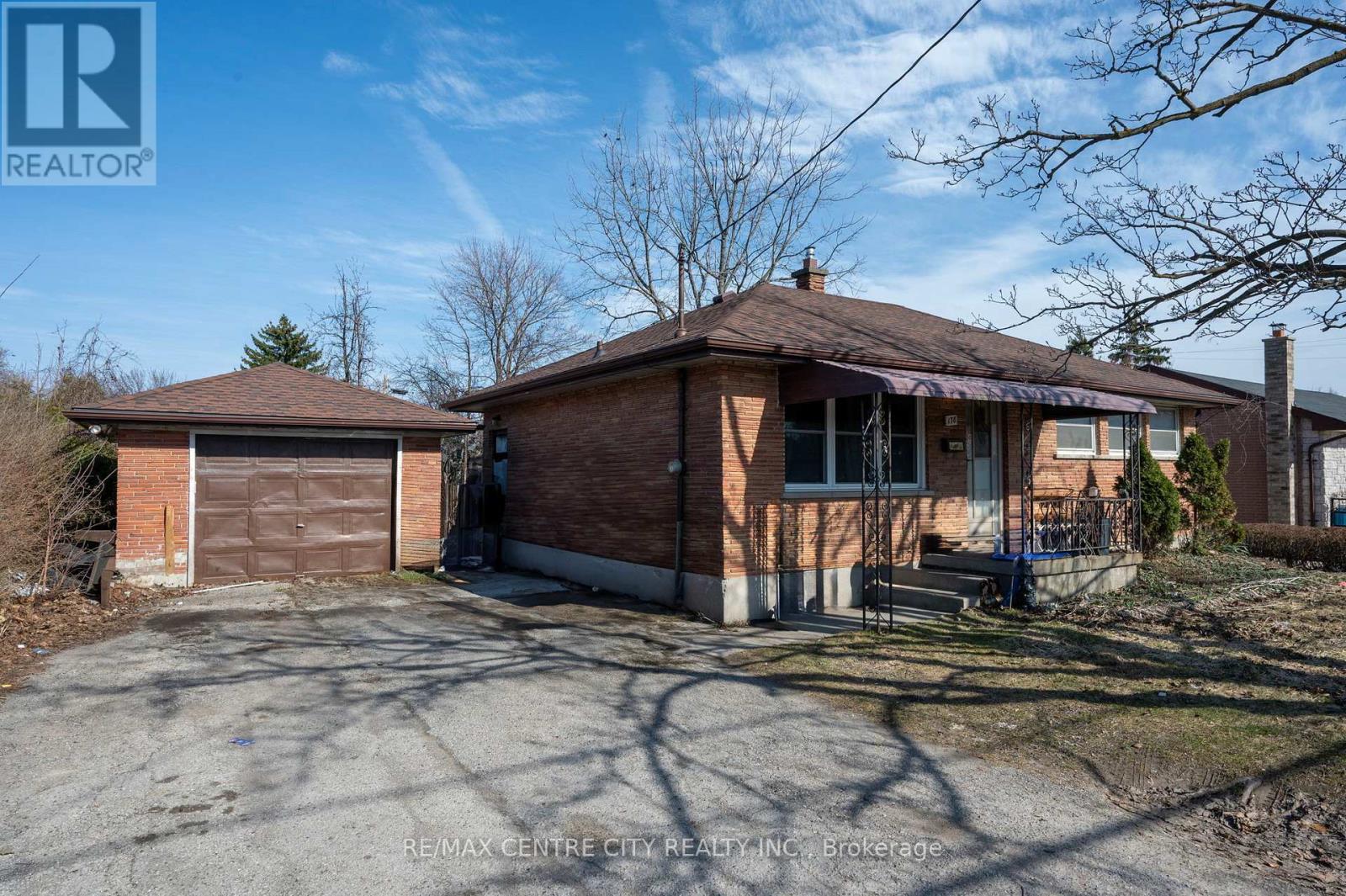 178 Clarke Road, London East, Ontario  N5W 5E4 - Photo 1 - X12139418