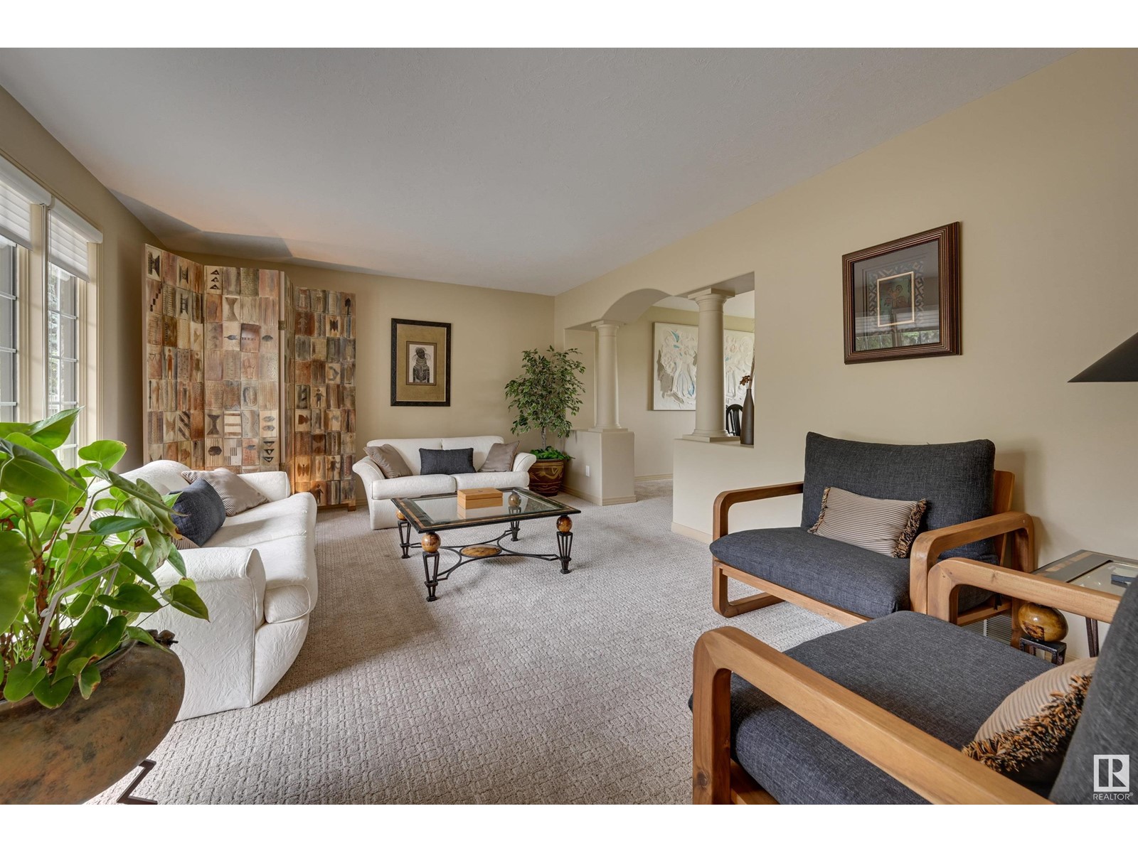 Property at 151 QUESNELL CR NW image 1