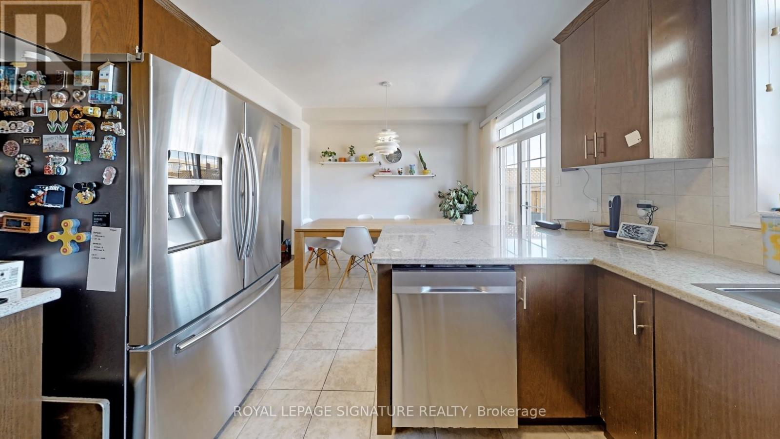 3073 Eberly Woods Drive, Oakville (Go Glenorchy), Ontario  L6M 0T5 - Photo 11 - W12129195