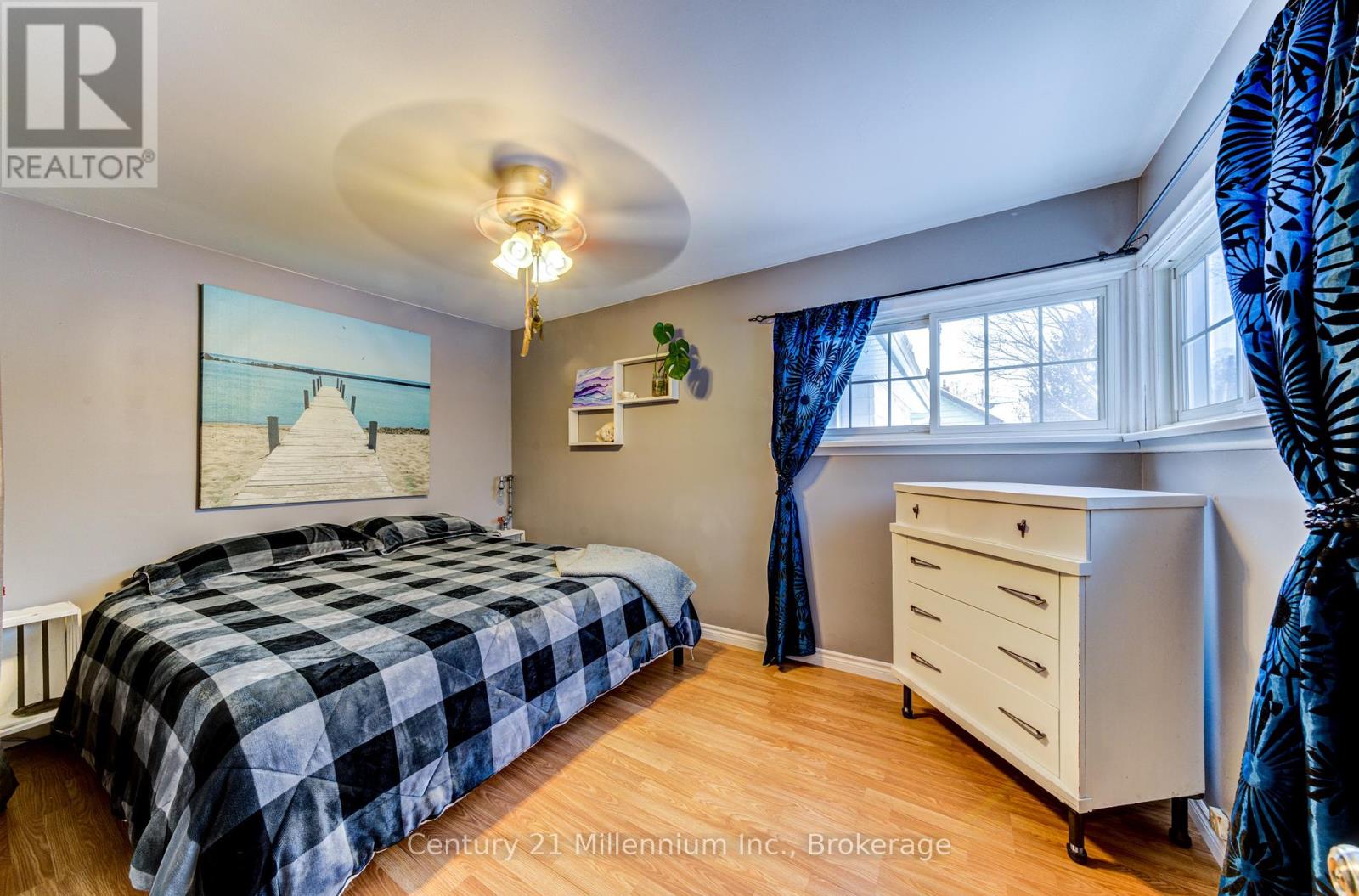 209 Kirkwood Drive, Clearview, Ontario  L0M 1S0 - Photo 25 - S12139365