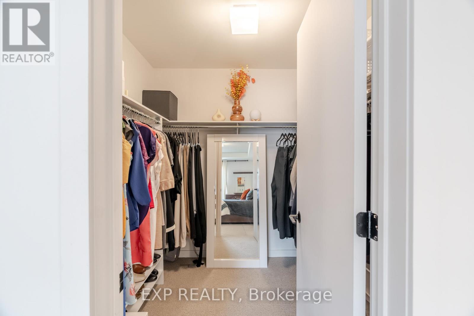 232 Pisces Terrace, Ottawa, Ontario  K1T 0S7 - Photo 19 - X12139406
