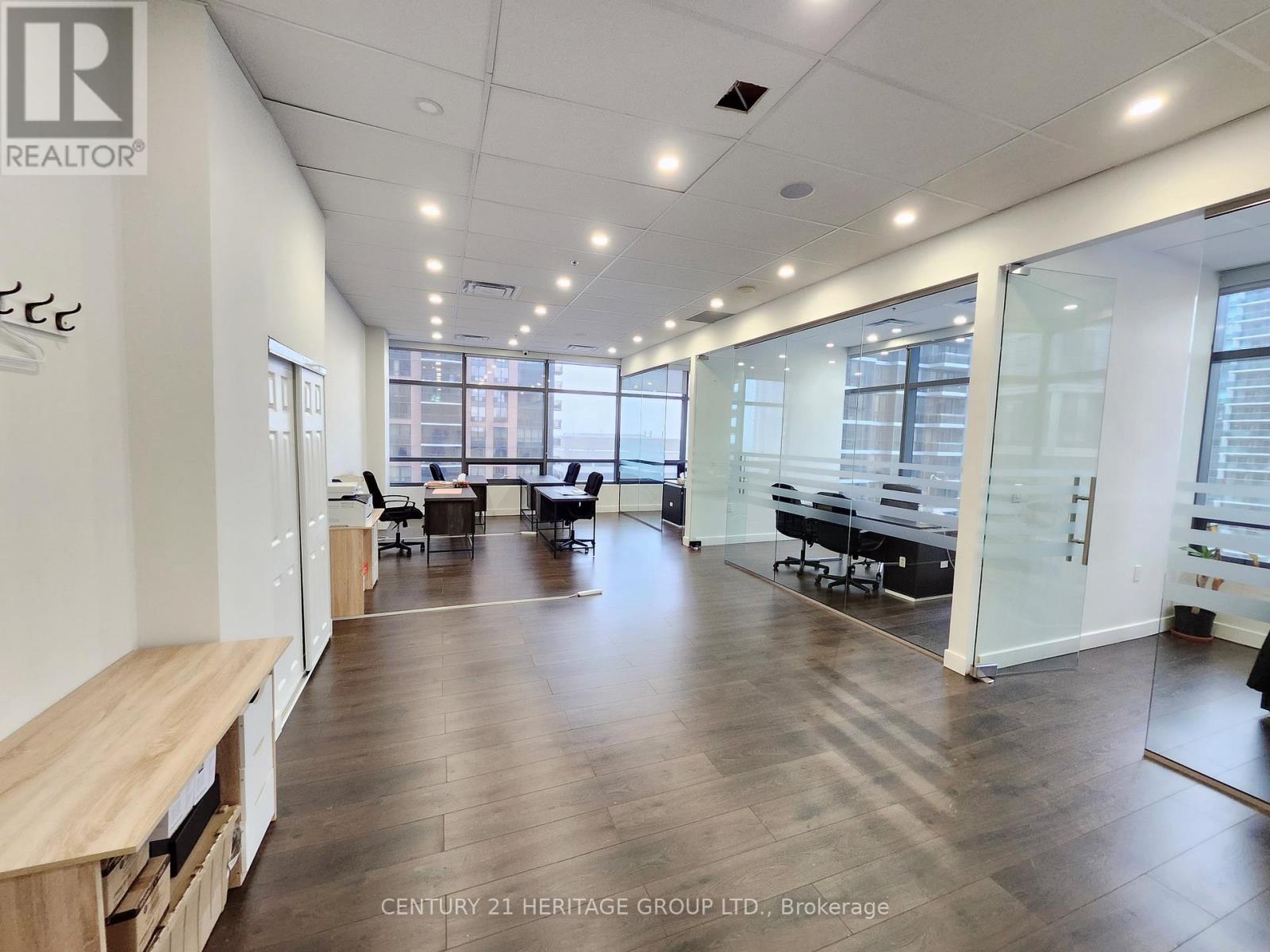 607 - 4789 Yonge Street, Toronto (Willowdale East), Ontario  M2N 0G3 - Photo 11 - C12139402